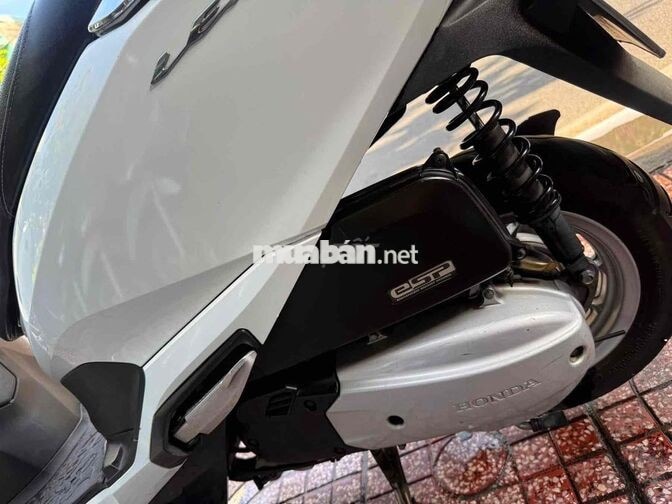 Honda Lead 2017 màu Trắng