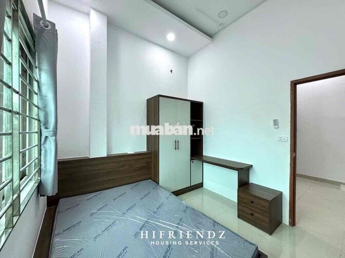 Căn Hộ 2PN/1PN Tách Bếp mới mặt tiền Hùng Vương Quận 5 có thang máy