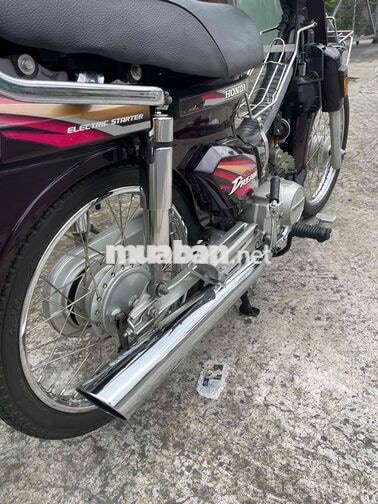 Honda Super Dream màu Tím