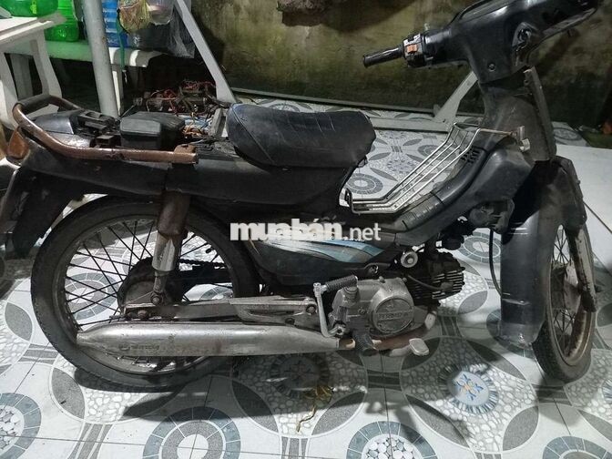 Honda Super Dream 2016 màu Đen