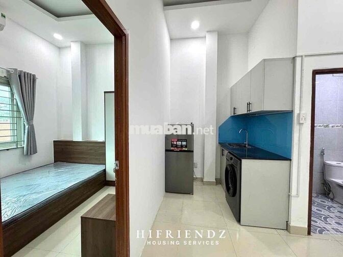 Căn Hộ 2PN/1PN Tách Bếp mới mặt tiền Hùng Vương Quận 5 có thang máy