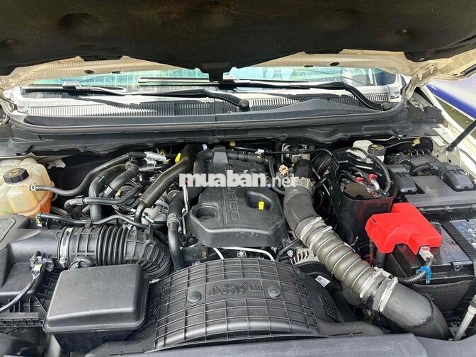 Ford Everest 2018 Titanium 4WD đi 79.000 km chuẩn