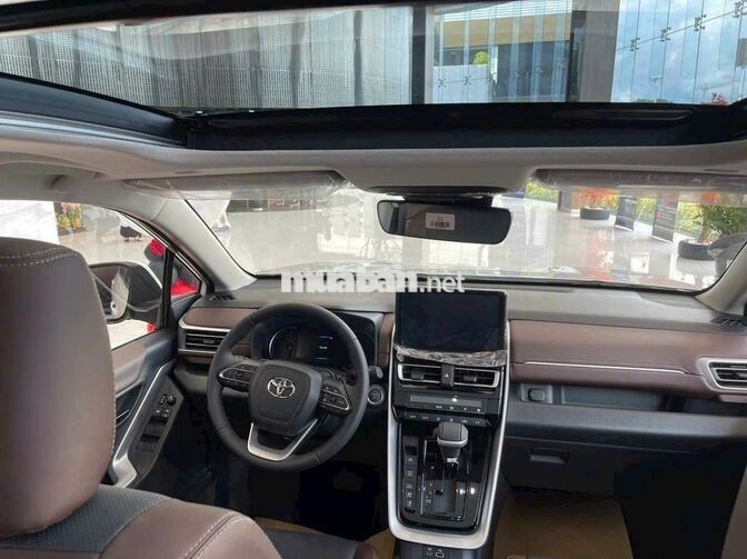 Innova Cross Hybrid 2026 - HỖ TRỢ THUẾ, TẶNG BHVC