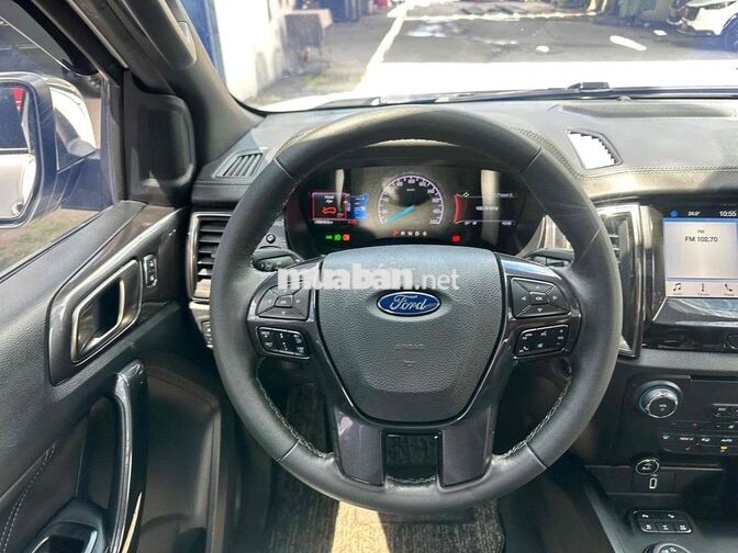Ford Everest 2018 Titanium 4WD đi 79.000 km chuẩn