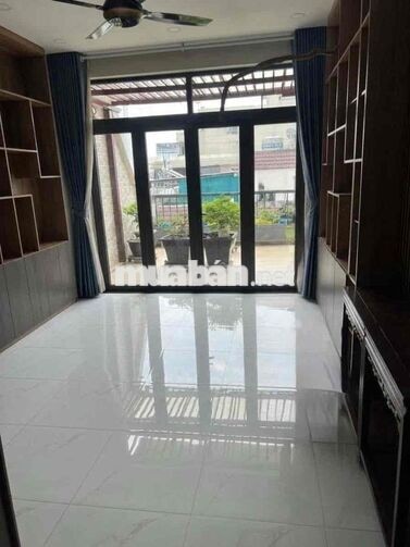 CHO THUÊ NHÀ TIỀN TRIỆU QUANG PHỤC THANG MÁY XỊN 6PN Lớn 4wC NHÀ MỚI