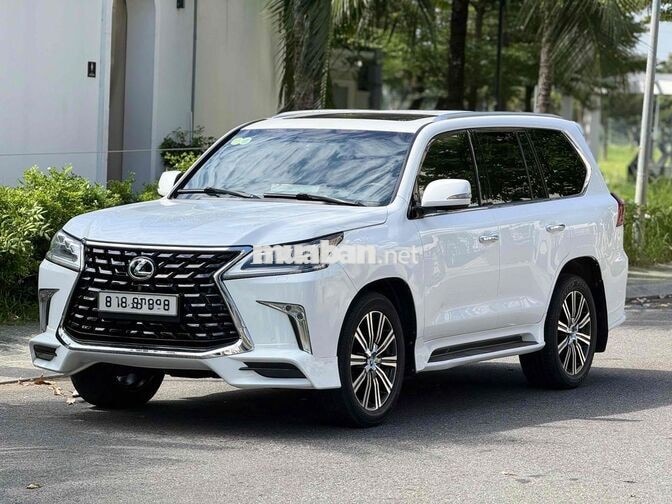 LEXUS LX570 2015 TRẮNG 7 CHỖ