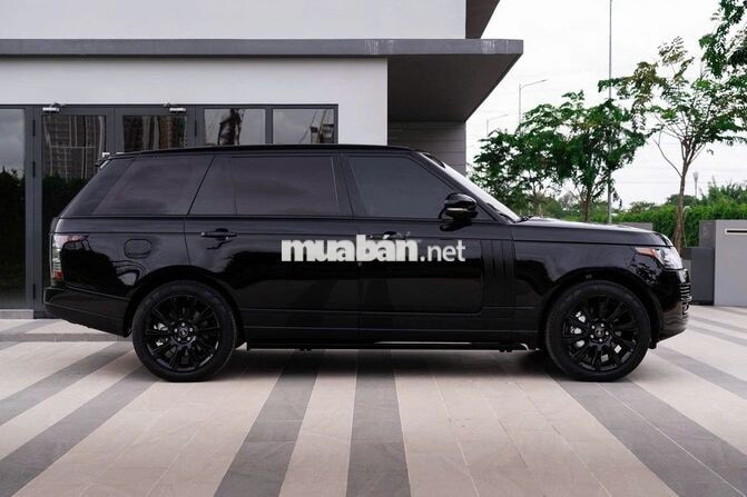 Range Rover Autobiography LWB 2015 Black Edition