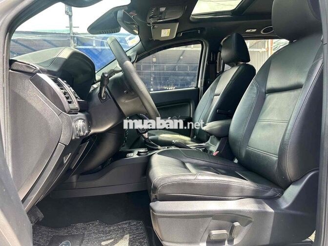 Ford Everest 2018 Titanium 4WD đi 79.000 km chuẩn