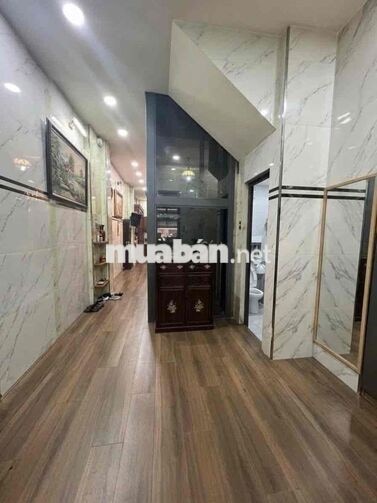 CHO THUÊ NHÀ TIỀN TRIỆU QUANG PHỤC THANG MÁY XỊN 6PN Lớn 4wC NHÀ MỚI