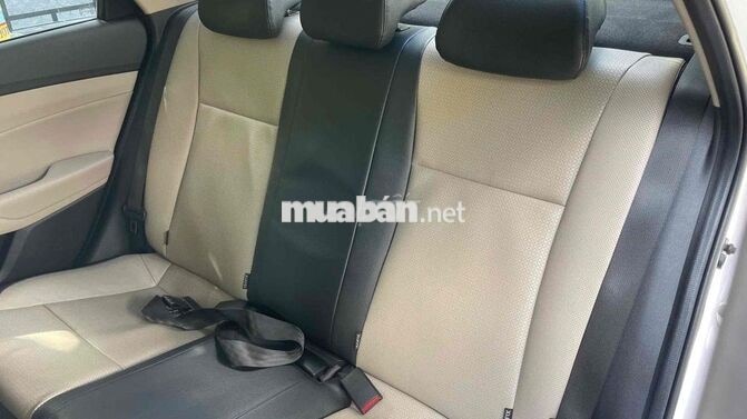 HYUNDAI ACCENT 2021 BẢN FULL SỐ TỰ ĐỘNG TRẮNG