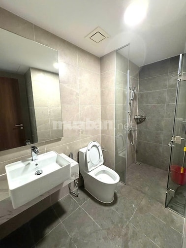 Căn 95m2 có 3p ngủ 2wc, C/C Carillon 1, Tân Bình giá 17tr/tháng