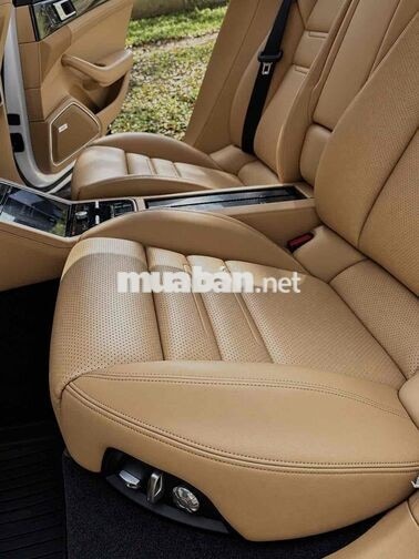 Porsche Panamera FL 2022 Full Option có Pô