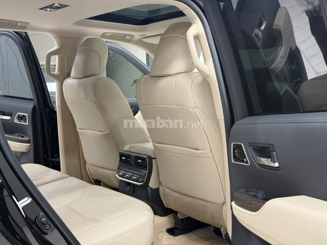 Bán Land Cruiser LC300 sản xuất 2026, lướt 5000Km.