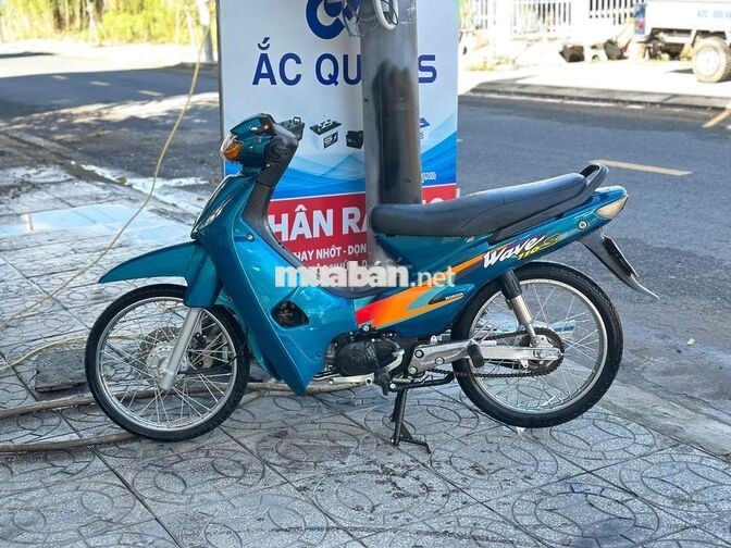 Honda Wave màu Xanh