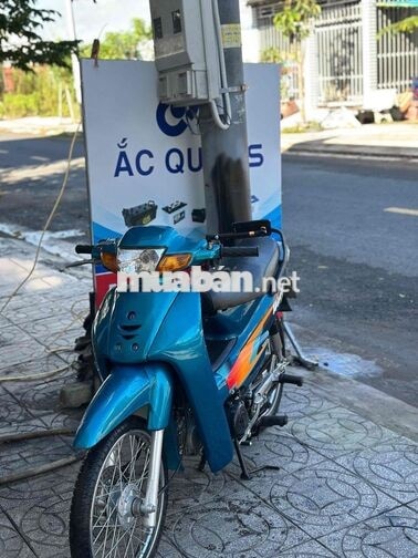 Honda Wave màu Xanh