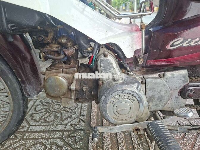 Honda Citi thùng màu nho