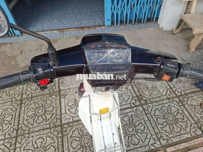 Honda Citi thùng màu nho