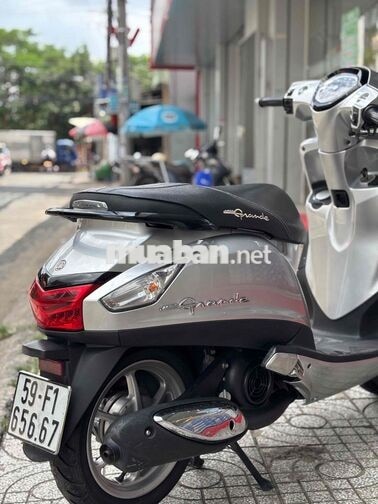 Yamaha Grande Bạc