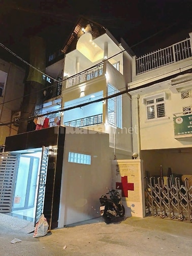 Nhà 3 lầu đẹp Cao cấp Mặt tiền Huỳnh Khương An, P5, TN 28 triệu/tháng