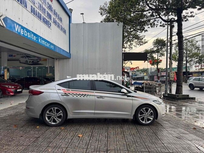 Hyundai Elantra 2018 GLS 80.000 km Bạc