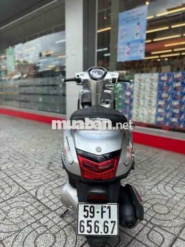 Yamaha Grande Bạc