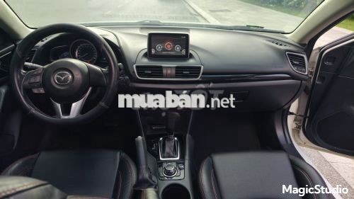 Mazda Mazda 3 1.5 AT 2015 Trắng Tự động 12 vạn km
