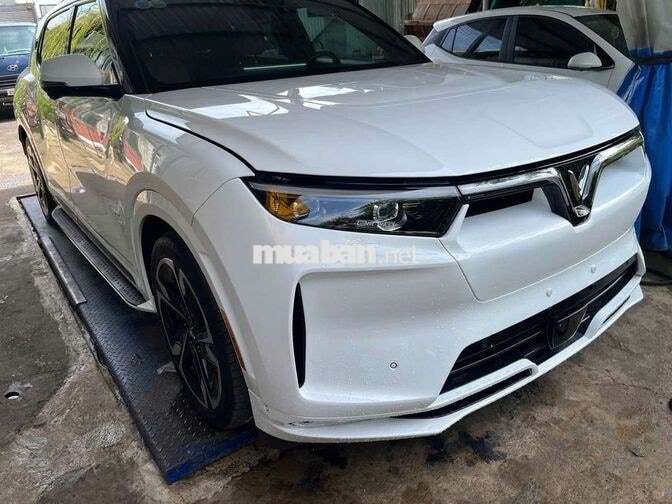 VINFAST VF9 PLUS 2024 3.000 KM TRẮNG