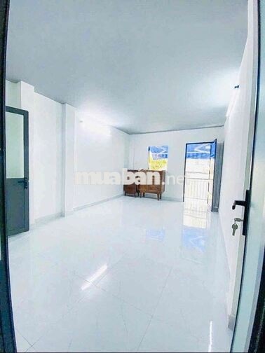 Hẻm 3M Gần MT Trần Phú Quận 5 24 m² 3 Tầng 2 PN - 13.5 Tr