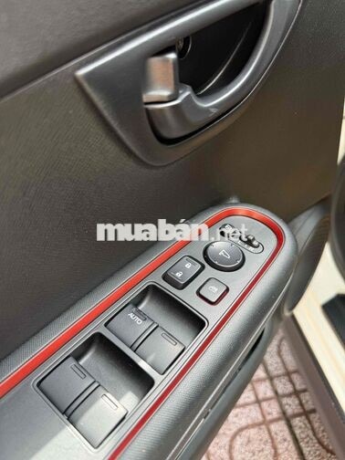 Honda Brio RS 2021 19.000 km Trắng