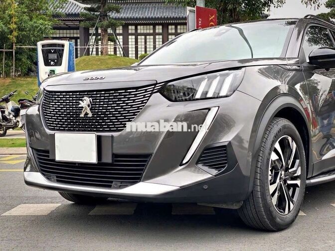 Peugeot 2008 2021 GT Line 5 vạn km Xám
