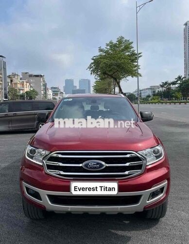 Ford Everest 2019 Titanium Đỏ 10v km