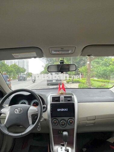 Toyota Corolla Altis 2011 1.8 Bạc