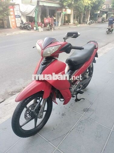 Yamaha Jupiter màu Đỏ