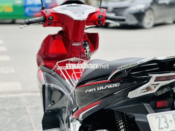 Honda Air Blade 125 Đỏ đen-2019 bao mới nguyên bản