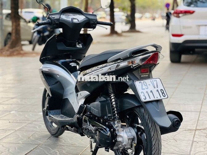 Honda Air Blade Đen Bạc 110cc fi bao mới 