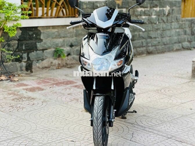 Honda Air Blade Đen Bạc 110cc fi bao mới 