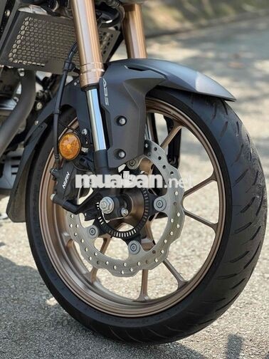 Honda Cb300R 2019 6.500km Đỏ Đen, có giao lưu xe.