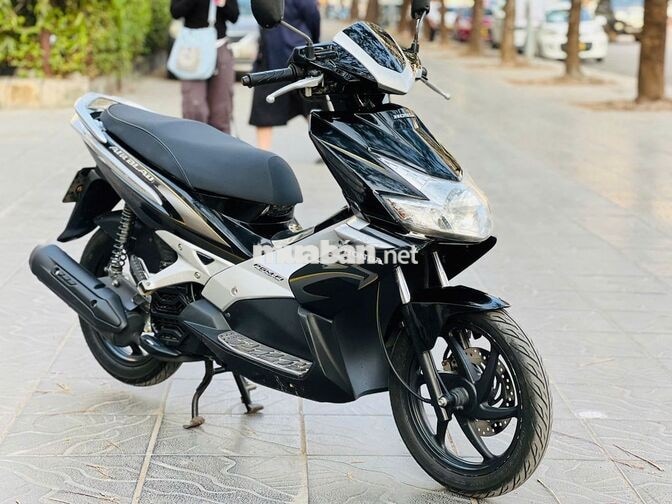 Honda Air Blade Đen Bạc 110cc fi bao mới 