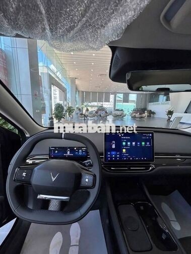 Vinfast VF8 All New Đen