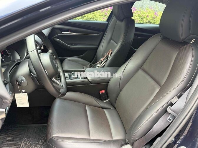 Mazda 3 2024 1.5 Luxury 33.000 km Xanh Cavansite