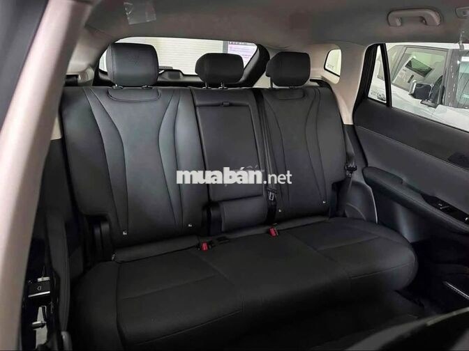 Vinfast VF8 All New Đen