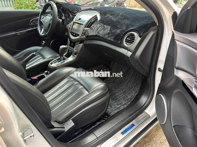 Chevrolet Cruze 2018 LTZ 93.000 km Trắng