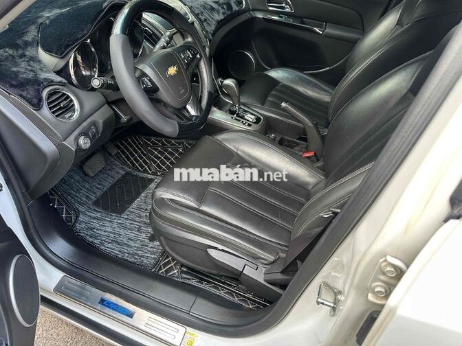 Chevrolet Cruze 2018 LTZ 93.000 km Trắng