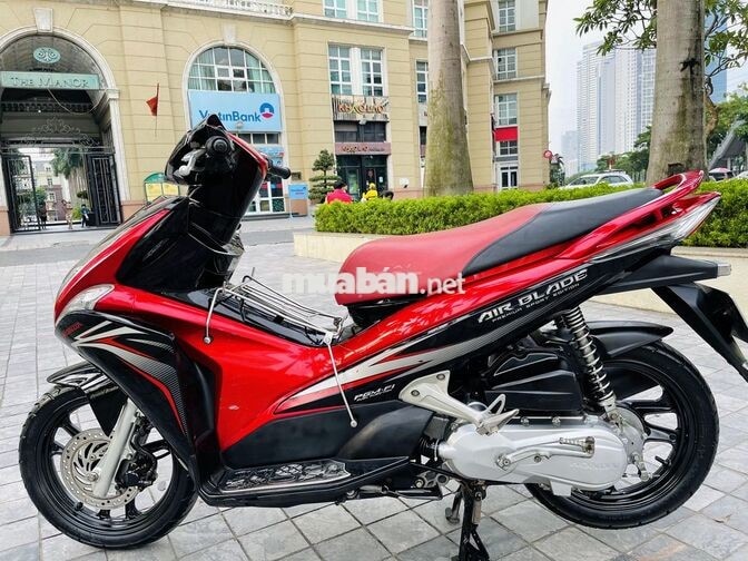 HONDA AIR BLADE ĐỎ ĐEN 110cc bao chất lượng
