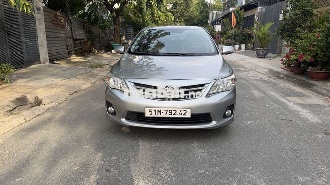 Toyota Altis 2013 1.8 Tự động Bạc