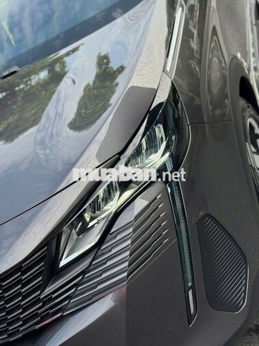 Peugeot 3008 2025 Allure 17k km Xám
