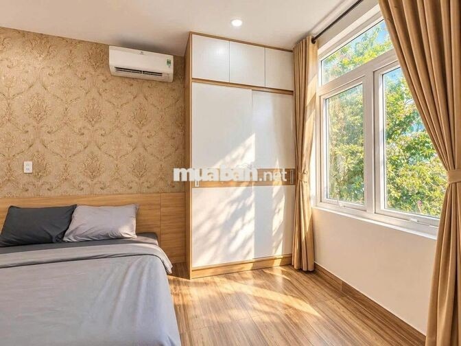 Căn hộ ban công 1PN view siêu thoáng ngay hoàng sa Q1