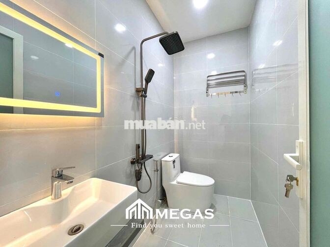 Nhà mới full nội thất gần IUH Nguyễn Văn Dung