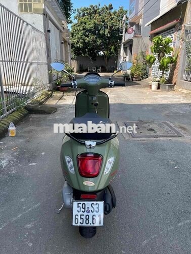 Piaggio Vespa Sprint 2022 S 28.000 km Xanh rêu