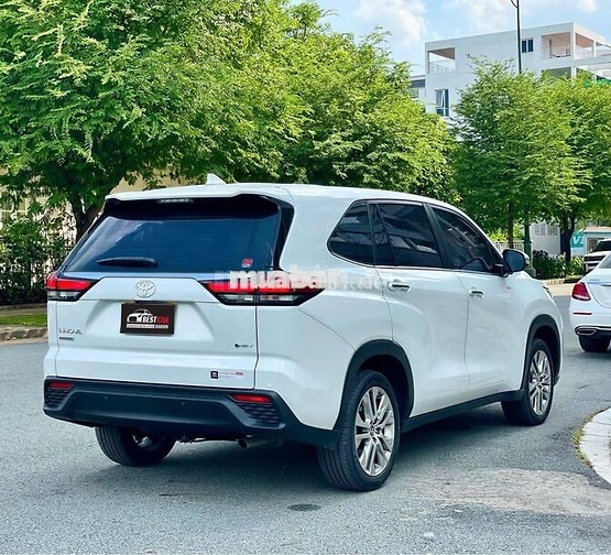 Toyota Innova Cross 2025 Hybrid 3500 km